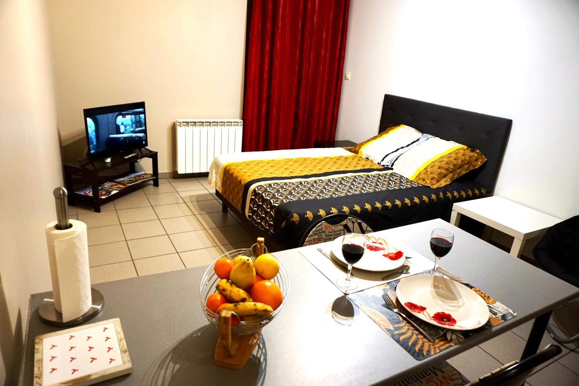 Charmant studio centre ville Le Puy-en-Velay Esterno foto